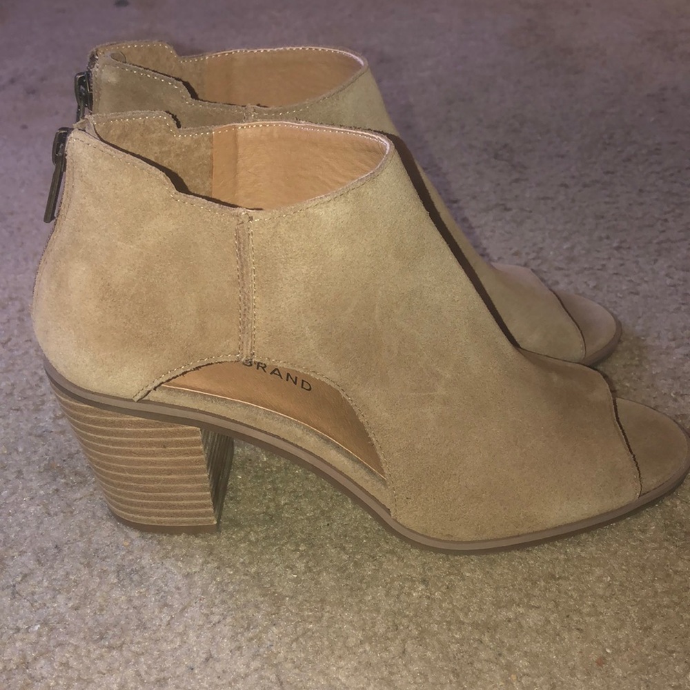 Lucky brand low heel boots
